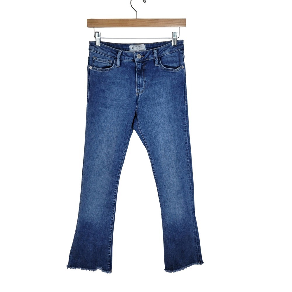 Free People Wide Leg Frayed Hem Jeans 27 Boho Mid Rise Ankle Denim Blue - Picture 2 of 9